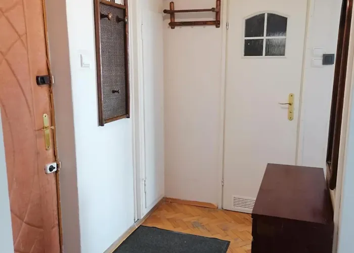 Dwa Kuchnia łazienka W Cichym Centrum Miasta Z Wewnętrznym Parkingiem Samodzielne Zameldowanie O Dowolnej Porze *